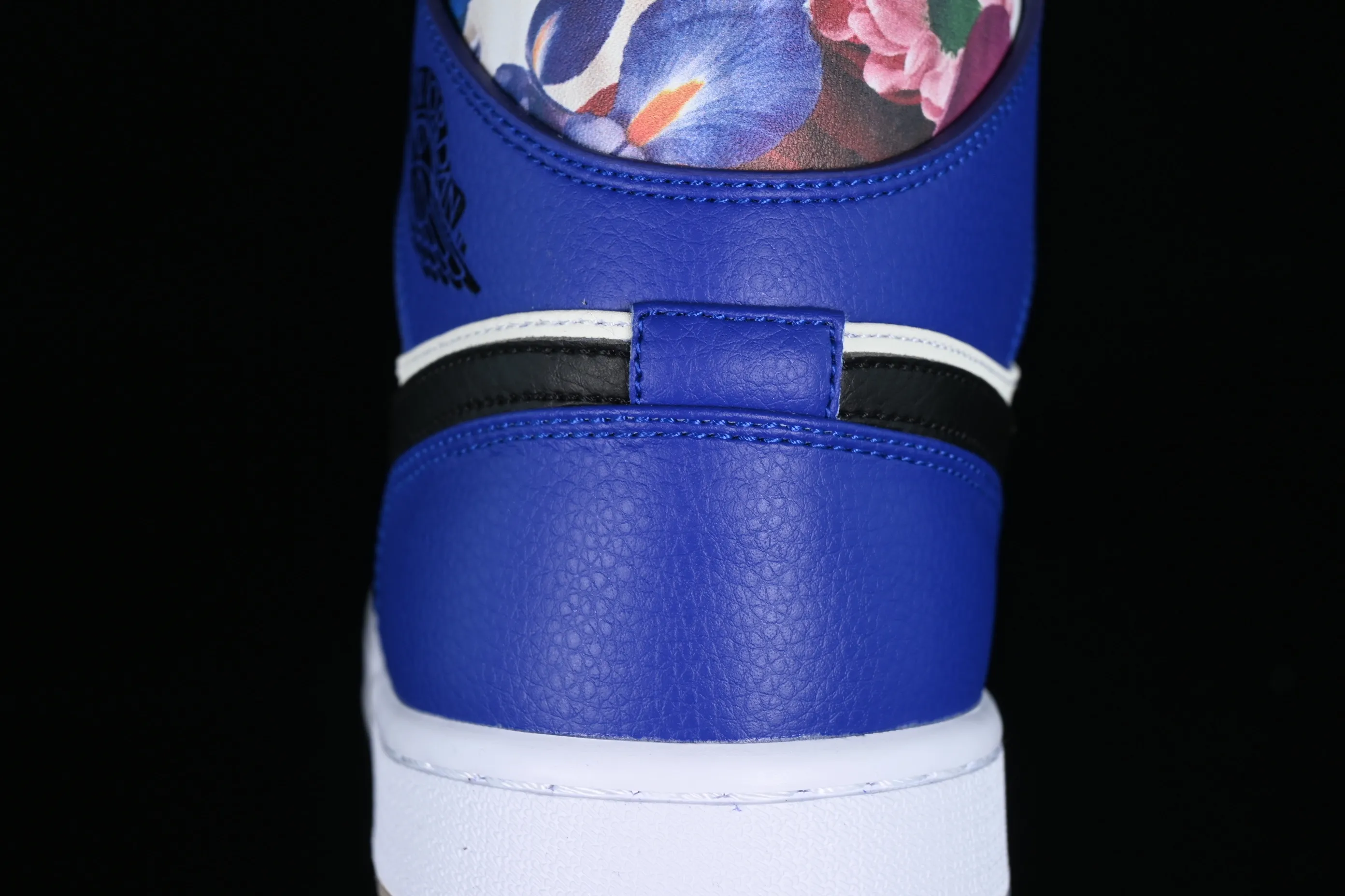 All Categories Air Jordan Jordan Series Basketball Shoes Air Jordan 1 Mid Nk Air Jordan 1 Mid "Flower Garden" AJ1 Qiao 1 Valentine's Day Special Flower Language Love Chinese Casual Sneakers FD4330-101